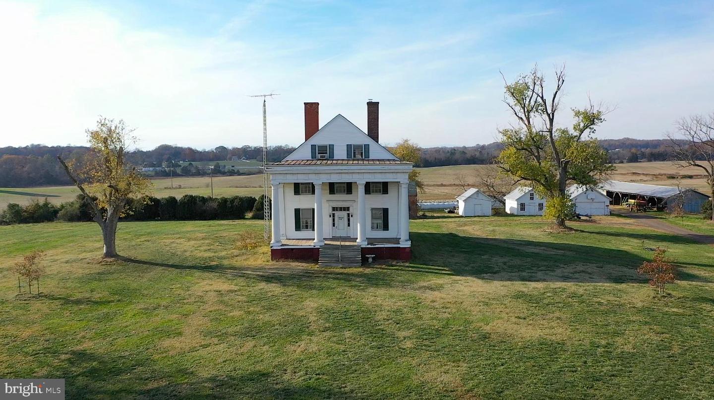 17736 AUBURN RD, BRANDY STATION, Virginia 22714, 5 Bedrooms Bedrooms, ,3 BathroomsBathrooms,Farm,For sale,17736 AUBURN RD,VACU2010450 MLS # VACU2010450