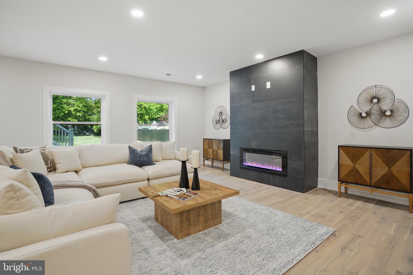 4134 MAPLE AVE, FAIRFAX, Virginia 22032, 6 Bedrooms Bedrooms, ,6 BathroomsBathrooms,Residential,For sale,4134 MAPLE AVE,VAFX2232944 MLS # VAFX2232944