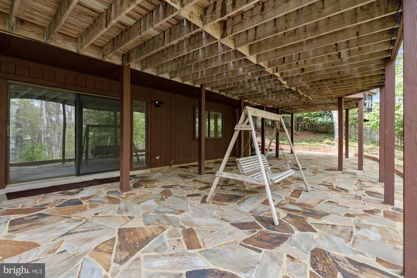 1418 WOLFTRAP RUN RD, VIENNA, Virginia 22182, 5 Bedrooms Bedrooms, ,3 BathroomsBathrooms,Residential,For sale,1418 WOLFTRAP RUN RD,VAFX2233056 MLS # VAFX2233056