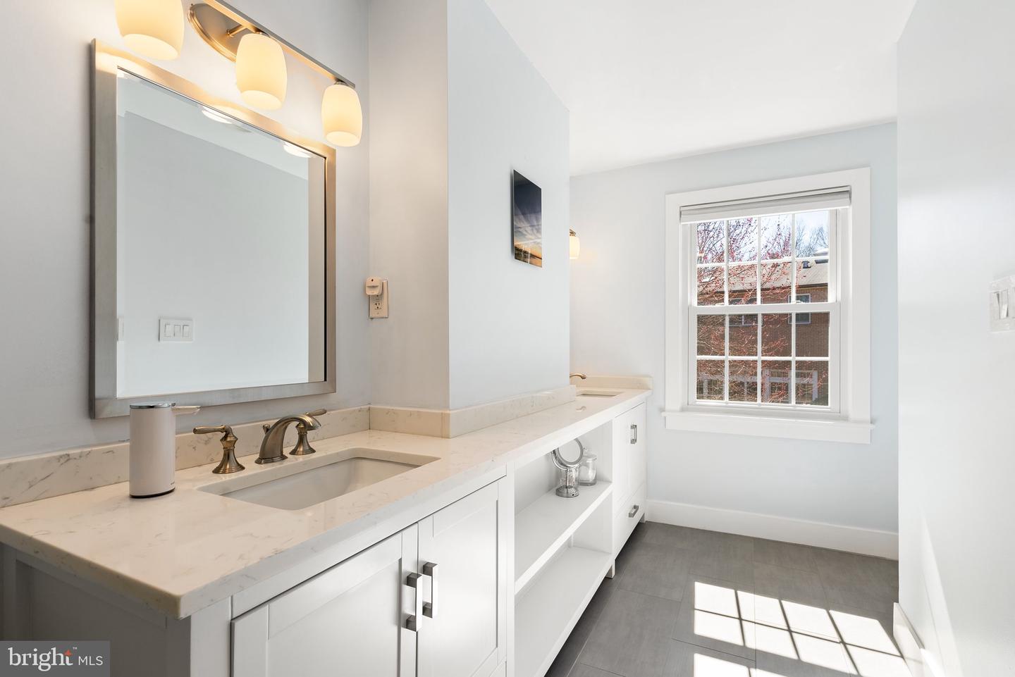 2729 UNICORN LN NW, WASHINGTON, District Of Columbia 20015, 3 Bedrooms Bedrooms, ,3 BathroomsBathrooms,Residential,For sale,2729 UNICORN LN NW,DCDC2194676 MLS # DCDC2194676