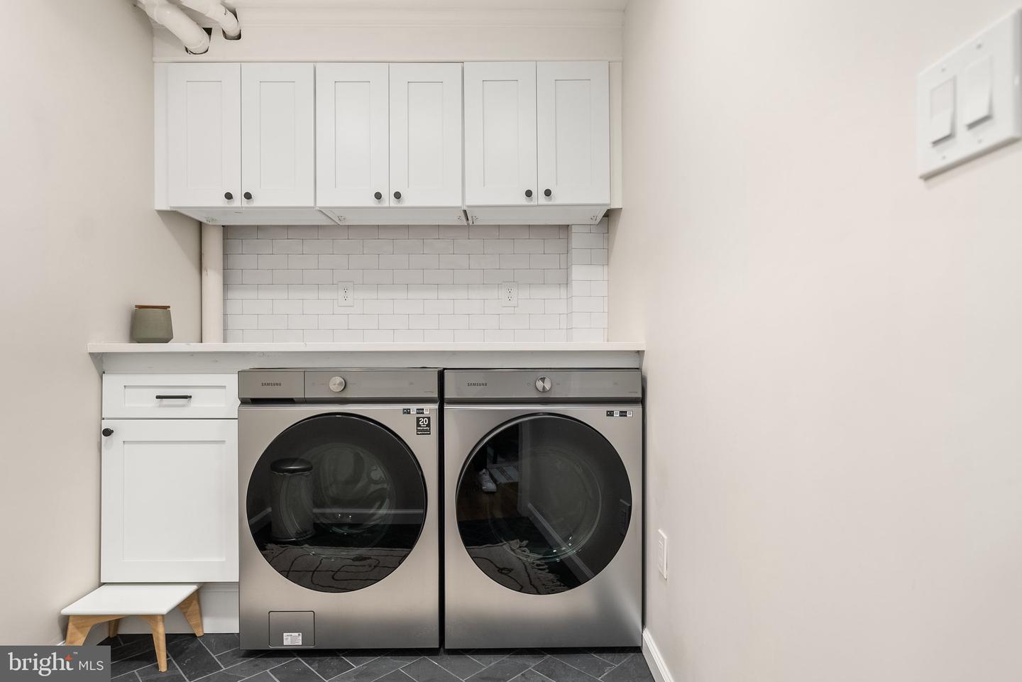 2729 UNICORN LN NW, WASHINGTON, District Of Columbia 20015, 3 Bedrooms Bedrooms, ,3 BathroomsBathrooms,Residential,For sale,2729 UNICORN LN NW,DCDC2194676 MLS # DCDC2194676