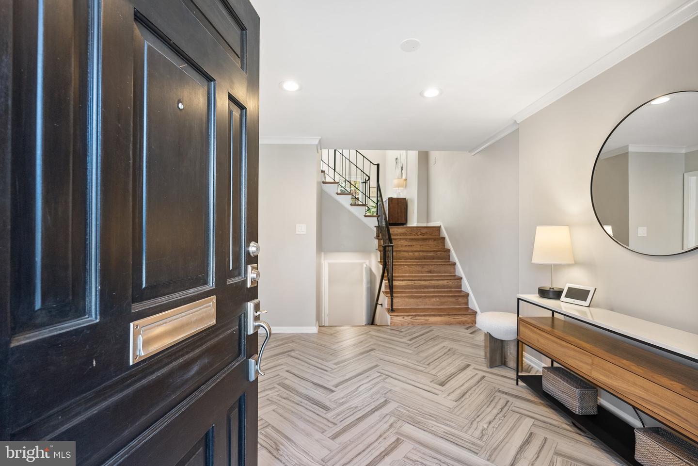 2729 UNICORN LN NW, WASHINGTON, District Of Columbia 20015, 3 Bedrooms Bedrooms, ,3 BathroomsBathrooms,Residential,For sale,2729 UNICORN LN NW,DCDC2194676 MLS # DCDC2194676