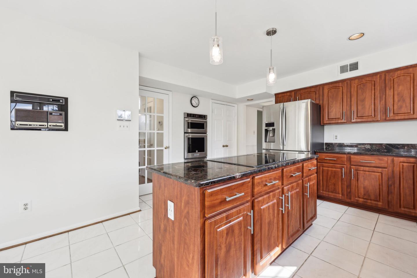 1316 SHAKER WOODS RD, HERNDON, Virginia 20170, 5 Bedrooms Bedrooms, ,4 BathroomsBathrooms,Residential,For sale,1316 SHAKER WOODS RD,VAFX2233168 MLS # VAFX2233168