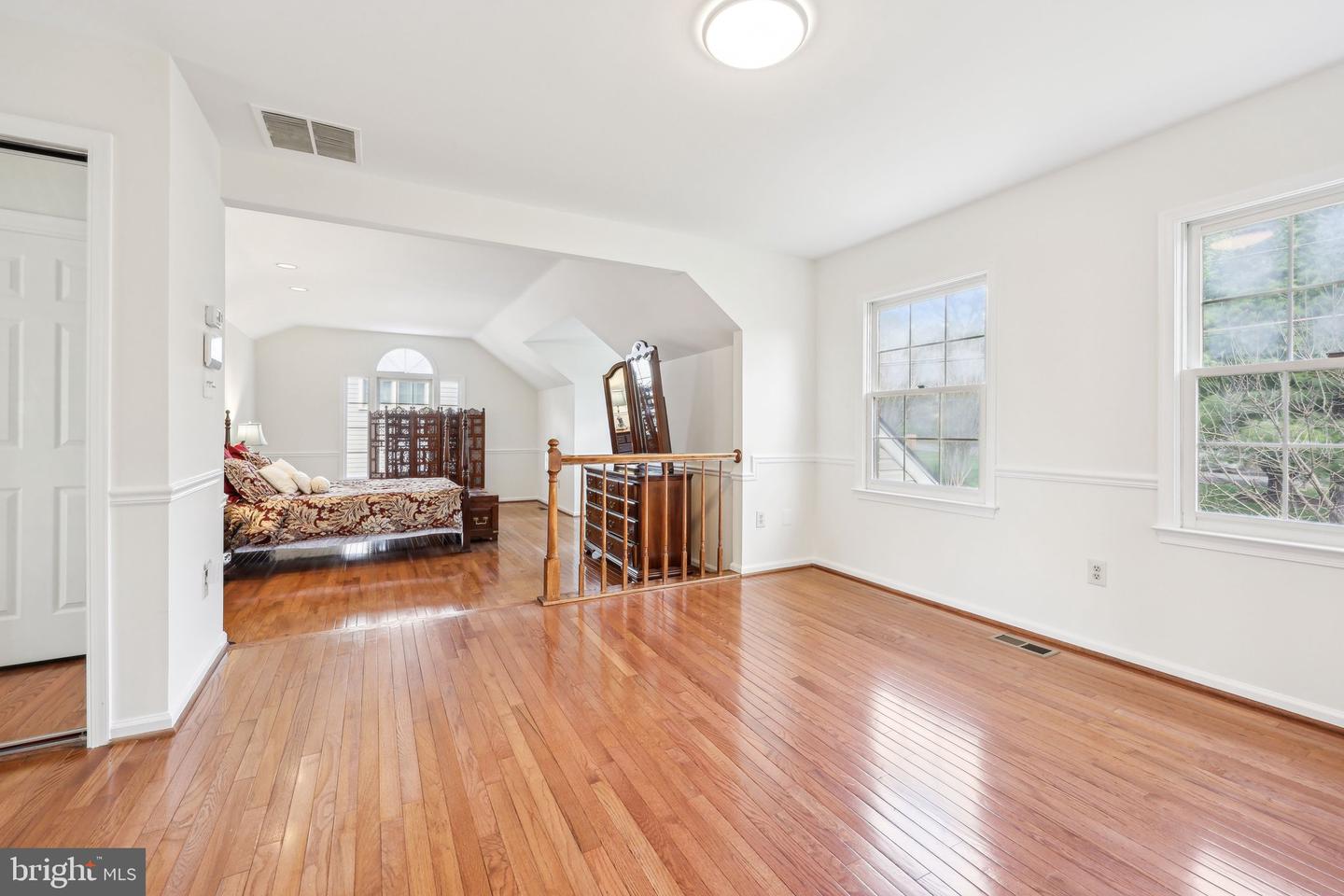 1316 SHAKER WOODS RD, HERNDON, Virginia 20170, 5 Bedrooms Bedrooms, ,4 BathroomsBathrooms,Residential,For sale,1316 SHAKER WOODS RD,VAFX2233168 MLS # VAFX2233168