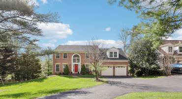 1316 SHAKER WOODS RD, HERNDON, Virginia 20170, 5 Bedrooms Bedrooms, ,4 BathroomsBathrooms,Residential,For sale,1316 SHAKER WOODS RD,VAFX2233168 MLS # VAFX2233168