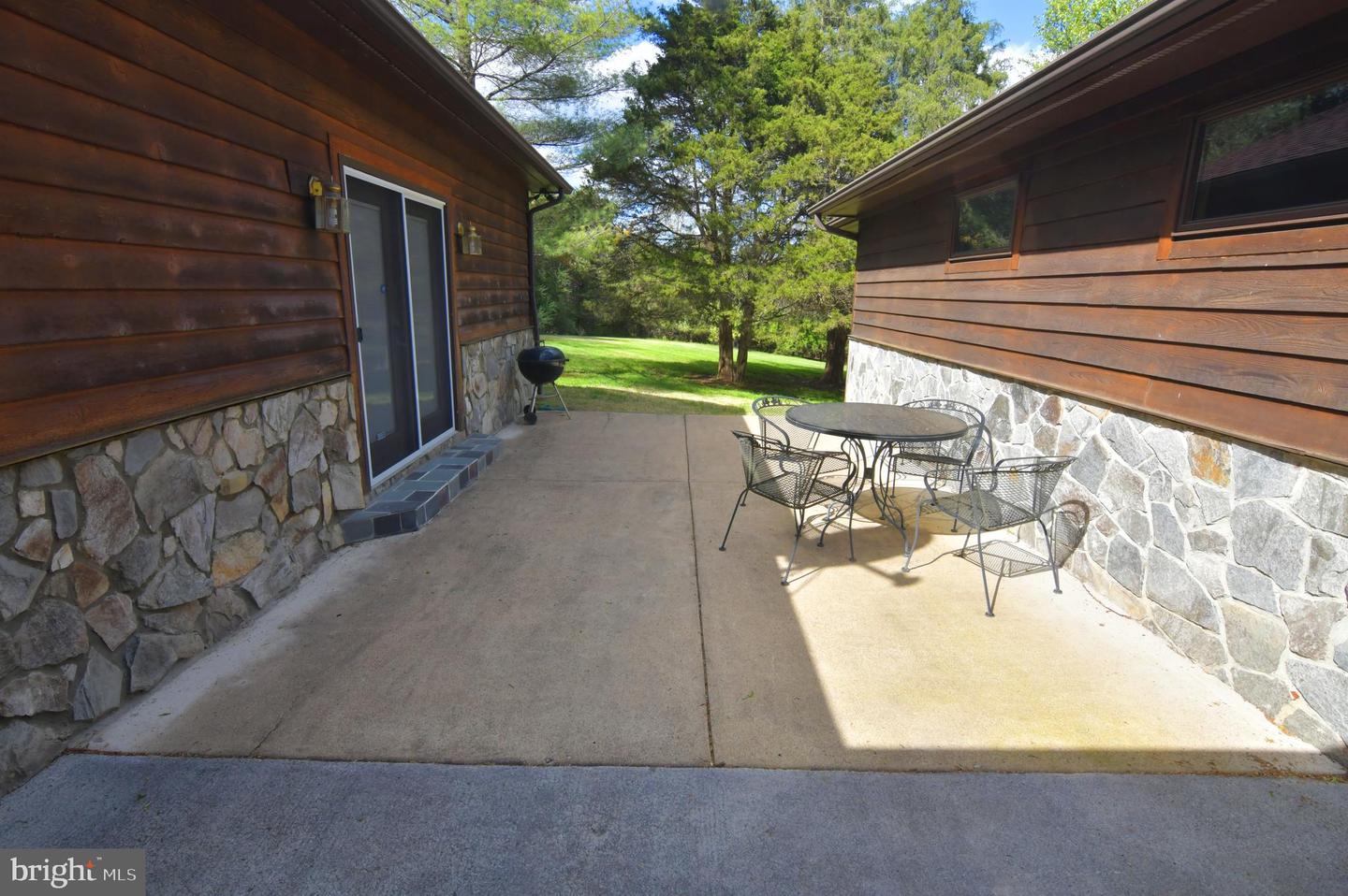 448 SHENANDOAH RIVER LN, FRONT ROYAL, Virginia 22630, 2 Bedrooms Bedrooms, ,2 BathroomsBathrooms,Residential,For sale,448 SHENANDOAH RIVER LN,VACL2003594 MLS # VACL2003594