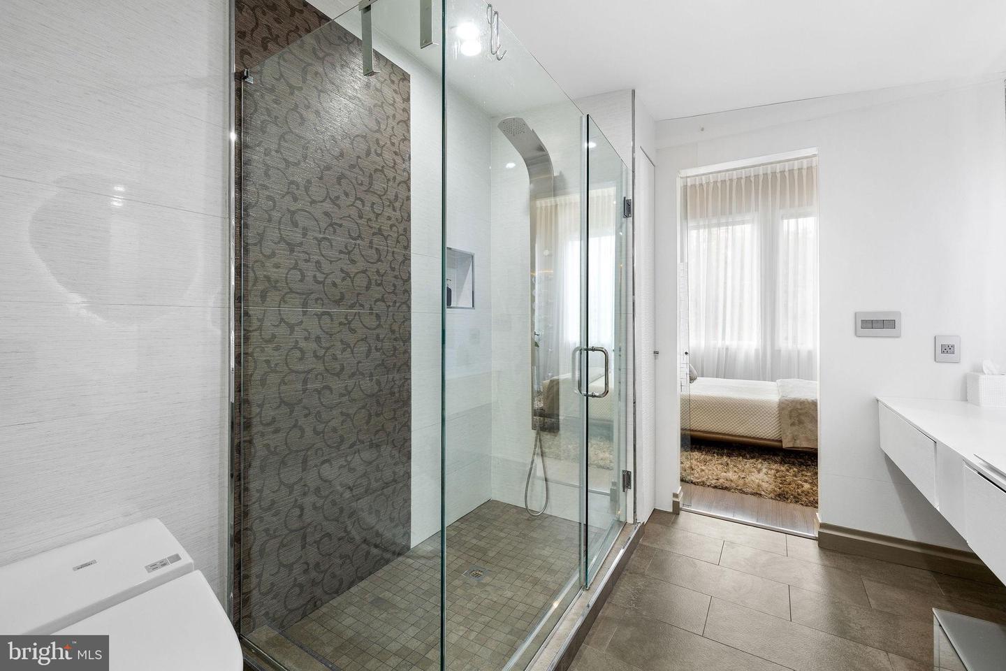1227 S ST NW, WASHINGTON, District Of Columbia 20009, 2 Bedrooms Bedrooms, ,2 BathroomsBathrooms,Residential,For sale,1227 S ST NW,DCDC2195334 MLS # DCDC2195334