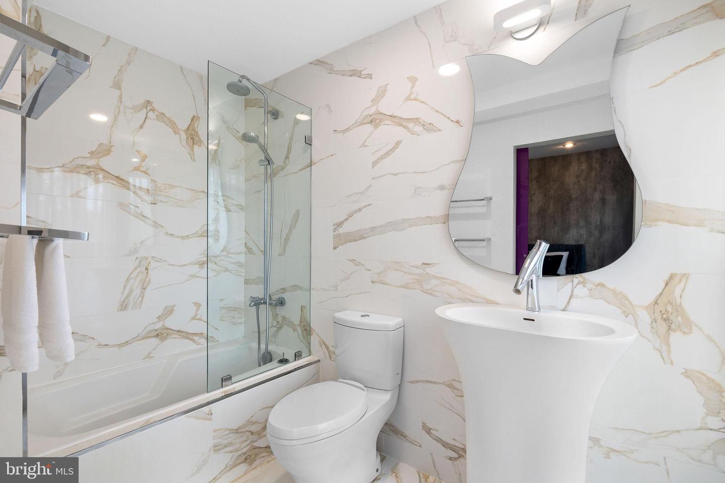 1227 S ST NW, WASHINGTON, District Of Columbia 20009, 2 Bedrooms Bedrooms, ,2 BathroomsBathrooms,Residential,For sale,1227 S ST NW,DCDC2195334 MLS # DCDC2195334