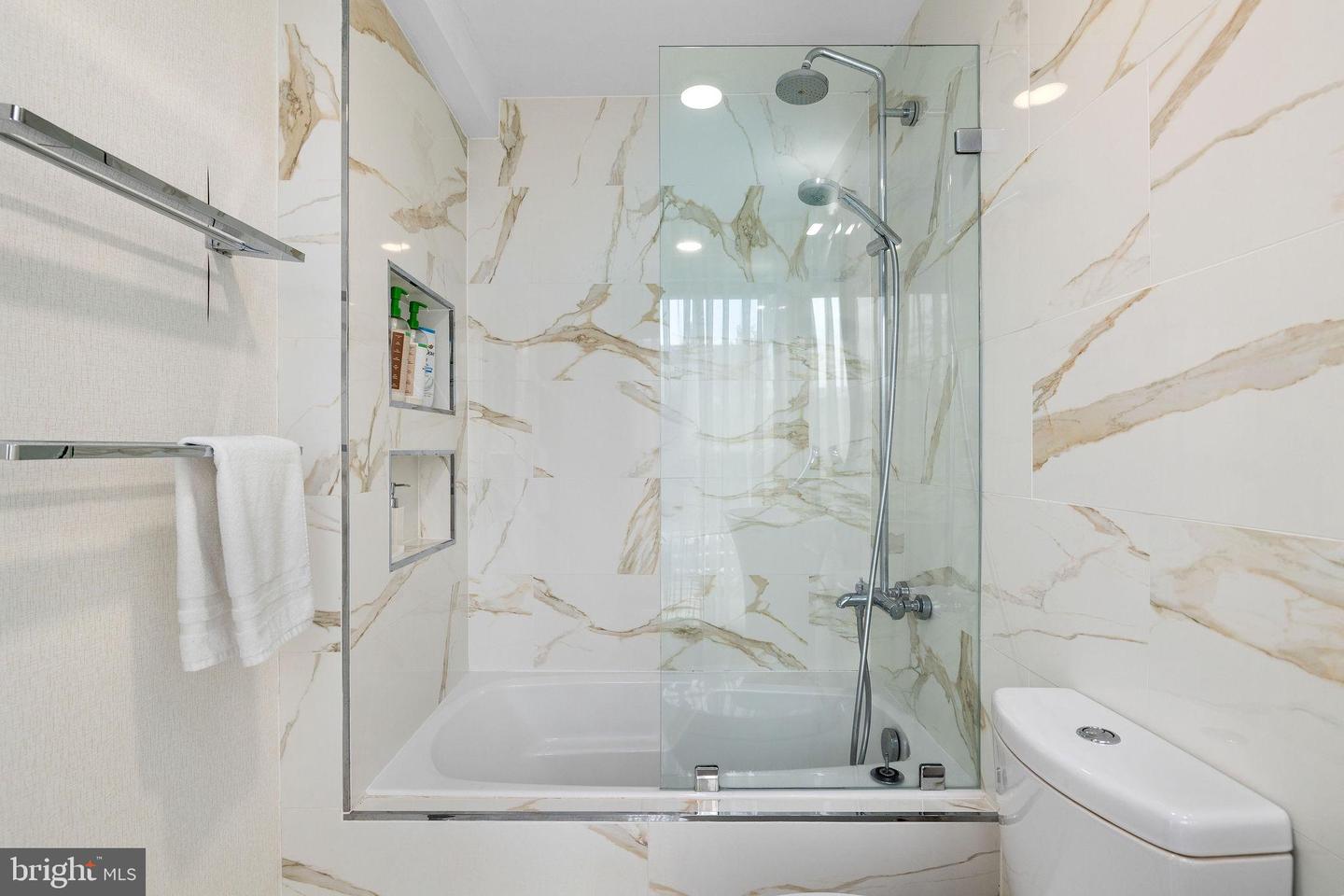 1227 S ST NW, WASHINGTON, District Of Columbia 20009, 2 Bedrooms Bedrooms, ,2 BathroomsBathrooms,Residential,For sale,1227 S ST NW,DCDC2195334 MLS # DCDC2195334