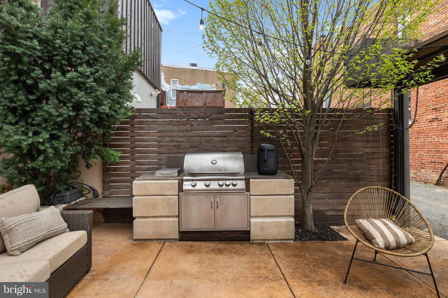1227 S ST NW, WASHINGTON, District Of Columbia 20009, 2 Bedrooms Bedrooms, ,2 BathroomsBathrooms,Residential,For sale,1227 S ST NW,DCDC2195334 MLS # DCDC2195334