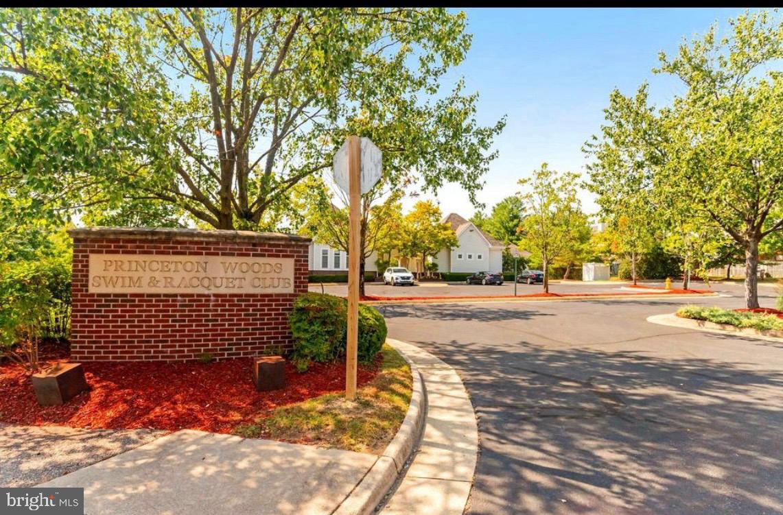 3371 YOST LN #C-202, DUMFRIES, Virginia 22026, 2 Bedrooms Bedrooms, ,2 BathroomsBathrooms,Residential,For sale,3371 YOST LN #C-202,VAPW2091930 MLS # VAPW2091930