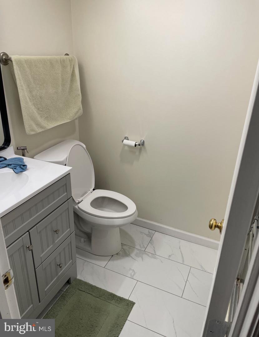 3371 YOST LN #C-202, DUMFRIES, Virginia 22026, 2 Bedrooms Bedrooms, ,2 BathroomsBathrooms,Residential,For sale,3371 YOST LN #C-202,VAPW2091930 MLS # VAPW2091930