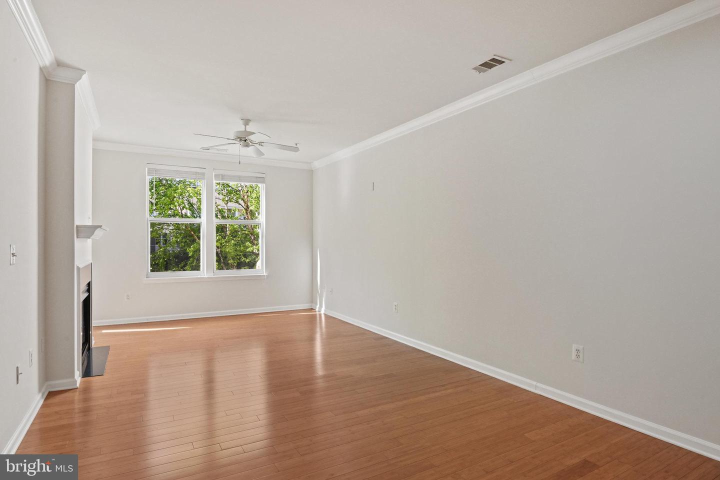 12000 MARKET ST #343, RESTON, Virginia 20190, 1 Bedroom Bedrooms, ,1 BathroomBathrooms,Residential,For sale,12000 MARKET ST #343,VAFX2233872 MLS # VAFX2233872