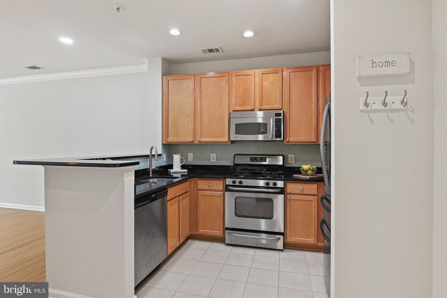12000 MARKET ST #343, RESTON, Virginia 20190, 1 Bedroom Bedrooms, ,1 BathroomBathrooms,Residential,For sale,12000 MARKET ST #343,VAFX2233872 MLS # VAFX2233872