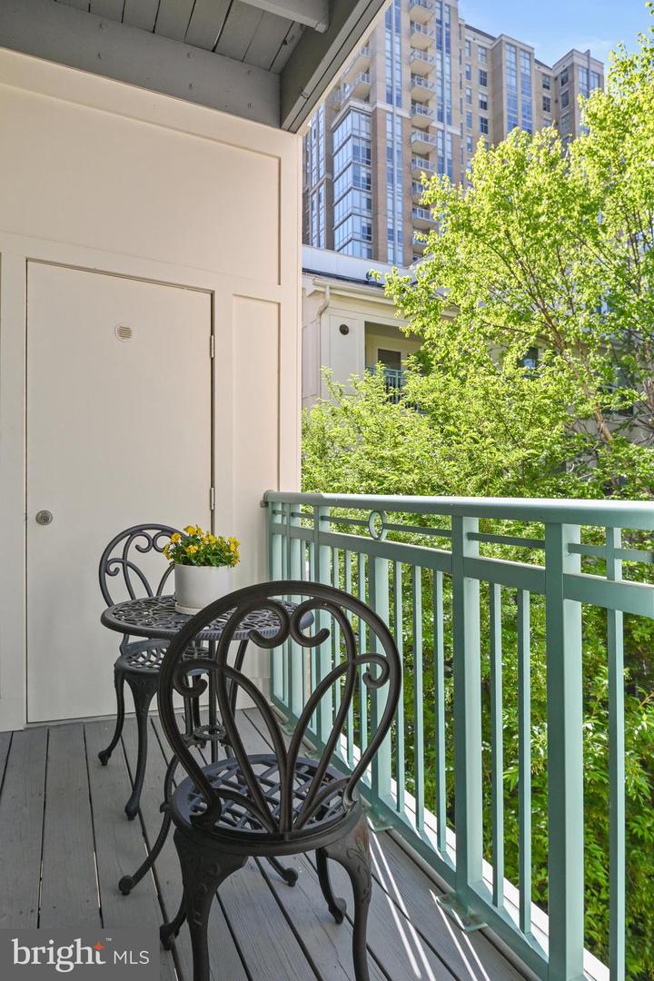 12000 MARKET ST #343, RESTON, Virginia 20190, 1 Bedroom Bedrooms, ,1 BathroomBathrooms,Residential,For sale,12000 MARKET ST #343,VAFX2233872 MLS # VAFX2233872