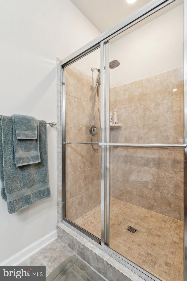 20515 LITTLE CREEK TER #101, ASHBURN, Virginia 20147, 2 Bedrooms Bedrooms, ,2 BathroomsBathrooms,Residential,For sale,20515 LITTLE CREEK TER #101,VALO2093834 MLS # VALO2093834