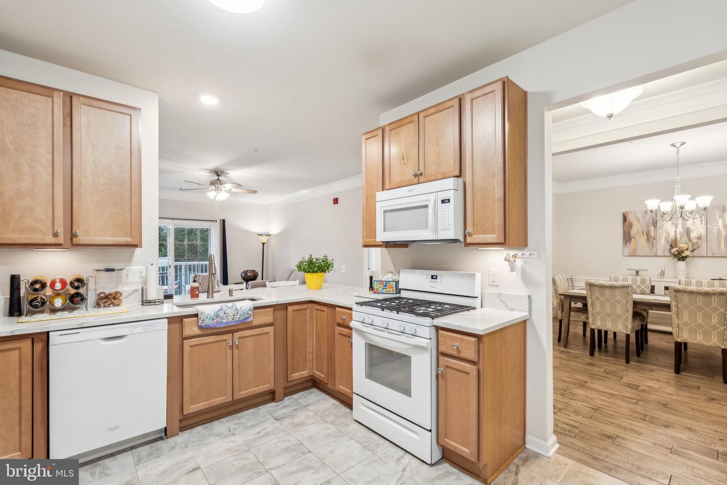 20515 LITTLE CREEK TER #101, ASHBURN, Virginia 20147, 2 Bedrooms Bedrooms, ,2 BathroomsBathrooms,Residential,For sale,20515 LITTLE CREEK TER #101,VALO2093834 MLS # VALO2093834