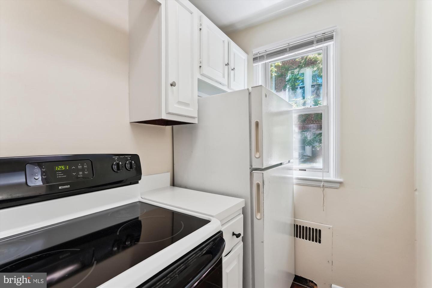 4004 BEECHER ST NW #304, WASHINGTON, District Of Columbia 20007, 1 Bedroom Bedrooms, ,1 BathroomBathrooms,Residential,For sale,4004 BEECHER ST NW #304,DCDC2195202 MLS # DCDC2195202
