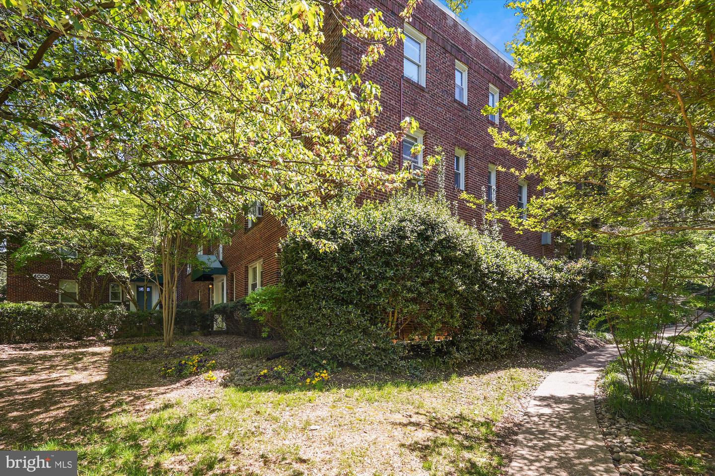 4004 BEECHER ST NW #304, WASHINGTON, District Of Columbia 20007, 1 Bedroom Bedrooms, ,1 BathroomBathrooms,Residential,For sale,4004 BEECHER ST NW #304,DCDC2195202 MLS # DCDC2195202