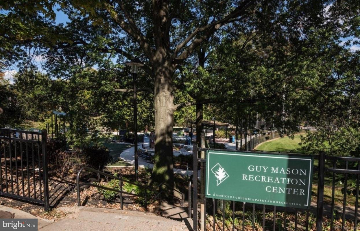 4004 BEECHER ST NW #304, WASHINGTON, District Of Columbia 20007, 1 Bedroom Bedrooms, ,1 BathroomBathrooms,Residential,For sale,4004 BEECHER ST NW #304,DCDC2195202 MLS # DCDC2195202
