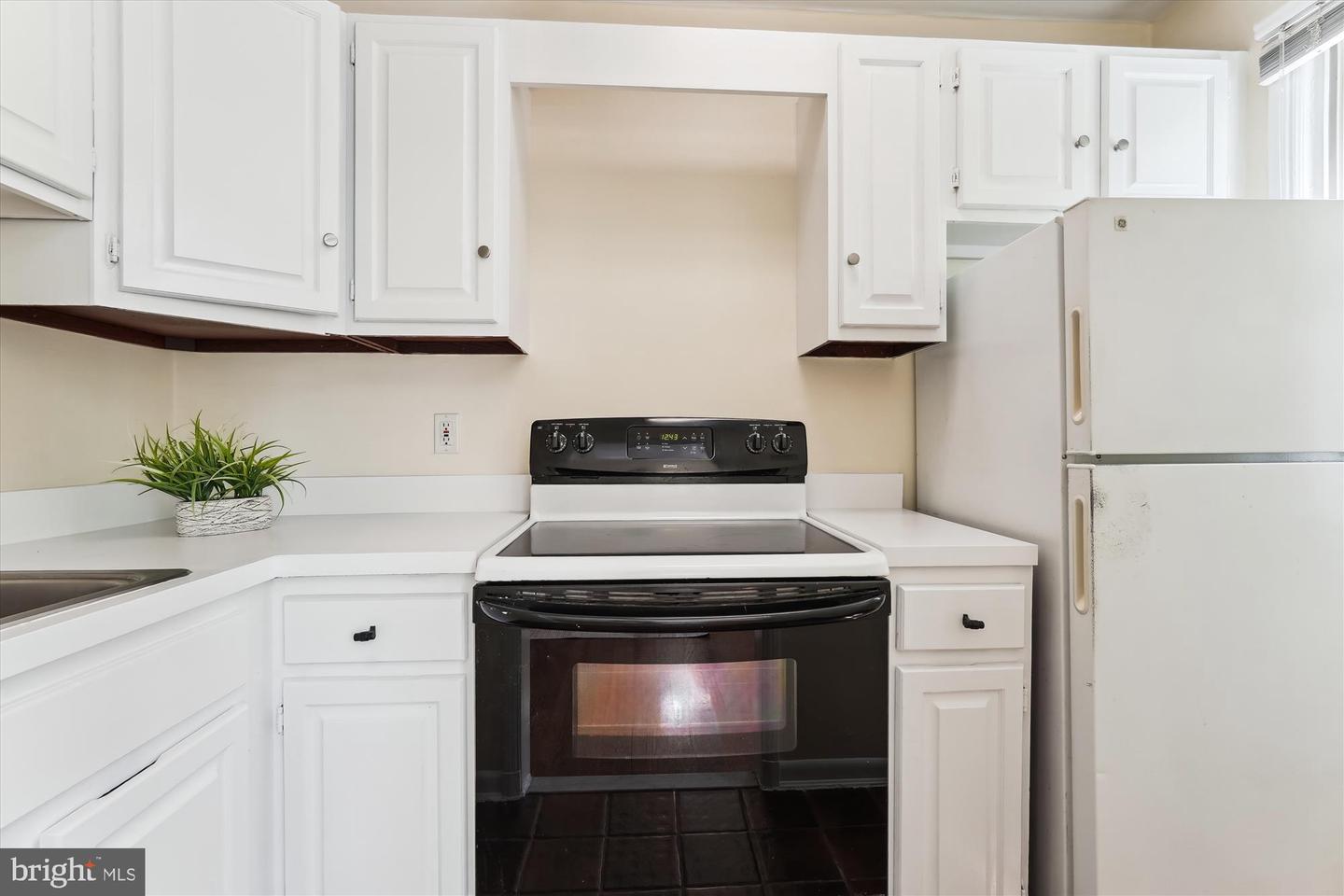 4004 BEECHER ST NW #304, WASHINGTON, District Of Columbia 20007, 1 Bedroom Bedrooms, ,1 BathroomBathrooms,Residential,For sale,4004 BEECHER ST NW #304,DCDC2195202 MLS # DCDC2195202