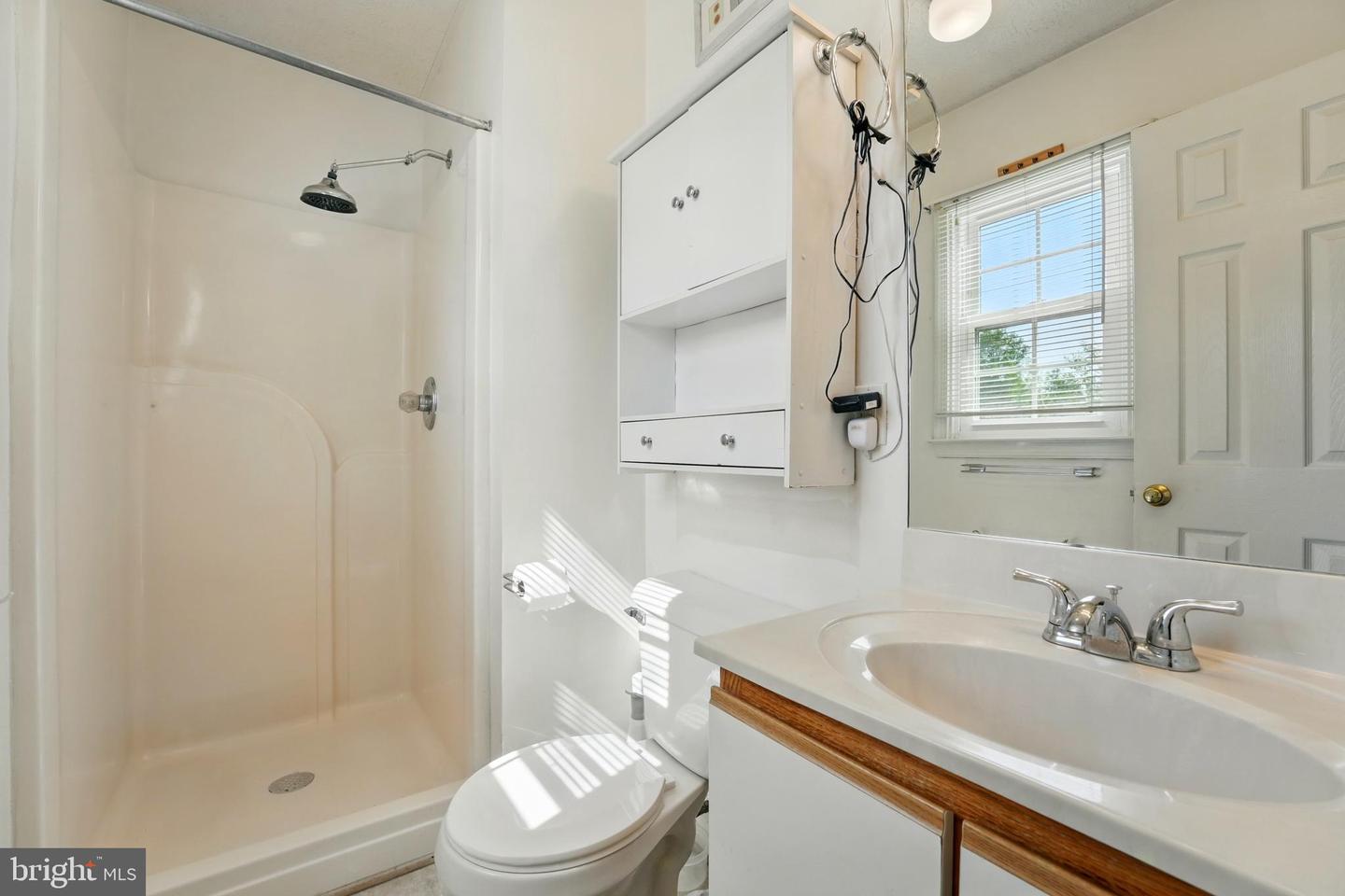6775 RUGBY PL, BEALETON, Virginia 22712, 3 Bedrooms Bedrooms, ,2 BathroomsBathrooms,Residential,For sale,6775 RUGBY PL,VAFQ2016226 MLS # VAFQ2016226