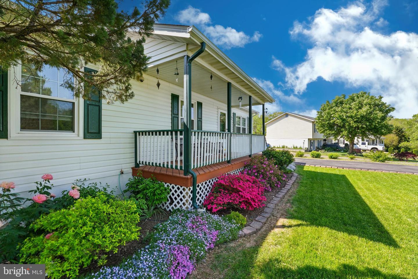 6775 RUGBY PL, BEALETON, Virginia 22712, 3 Bedrooms Bedrooms, ,2 BathroomsBathrooms,Residential,For sale,6775 RUGBY PL,VAFQ2016226 MLS # VAFQ2016226