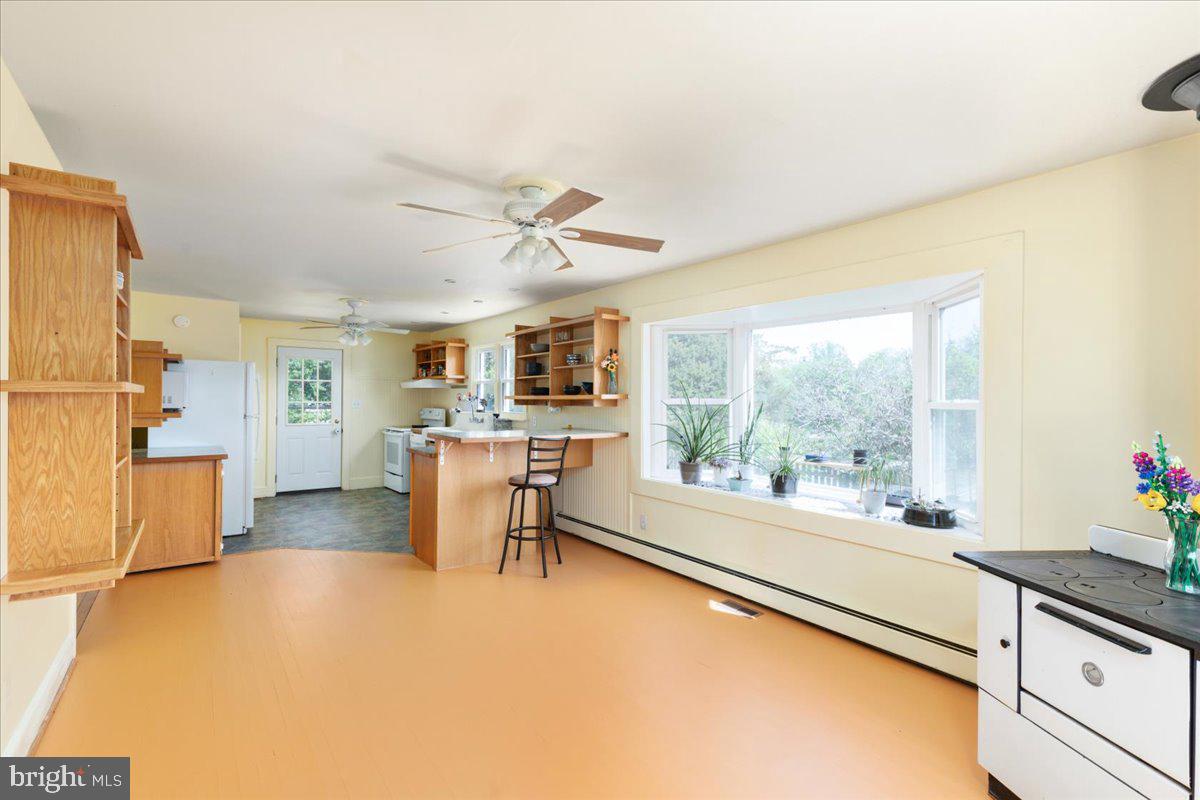 4502 MORRISVILLE RD, BEALETON, Virginia 22712, 5 Bedrooms Bedrooms, ,2 BathroomsBathrooms,Residential,For sale,4502 MORRISVILLE RD,VAFQ2016230 MLS # VAFQ2016230