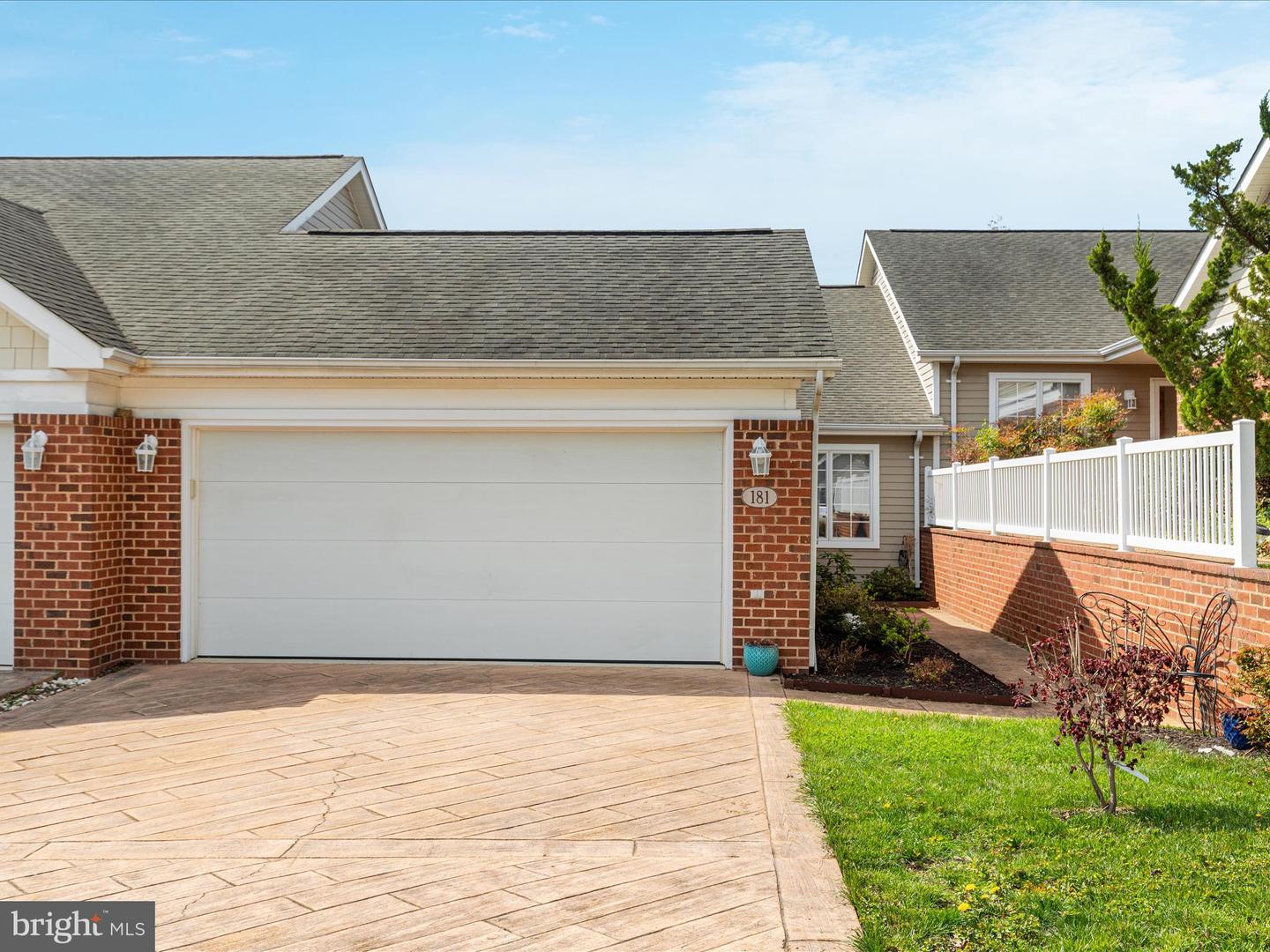 181 STONY POINTE WAY, STRASBURG, Virginia 22657, 2 Bedrooms Bedrooms, ,2 BathroomsBathrooms,Residential,For sale,181 STONY POINTE WAY,VASH2011198 MLS # VASH2011198