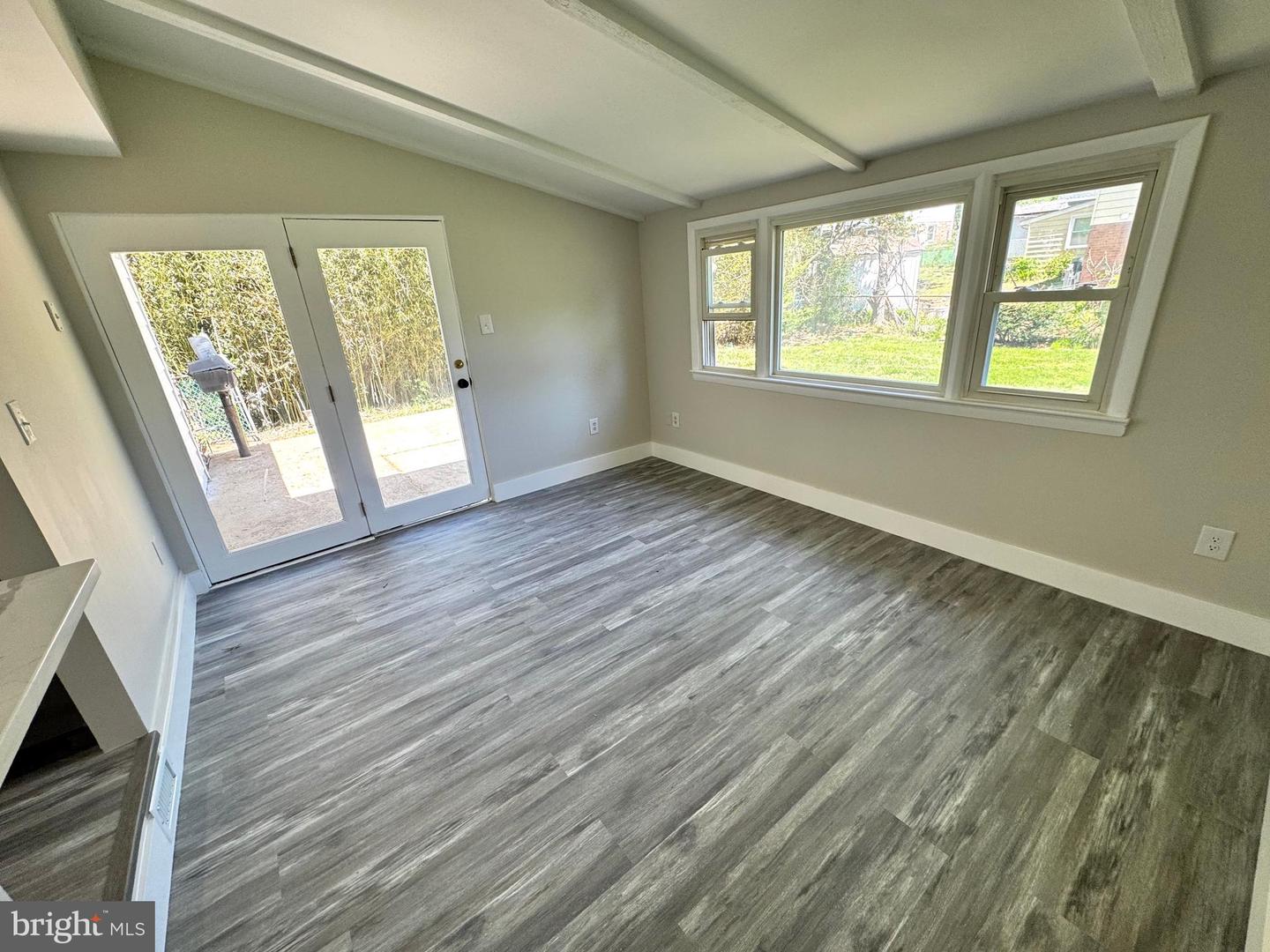 13519 CARMEL LN, CHANTILLY, Virginia 20151, 4 Bedrooms Bedrooms, ,3 BathroomsBathrooms,Residential,For sale,13519 CARMEL LN,VAFX2234012 MLS # VAFX2234012