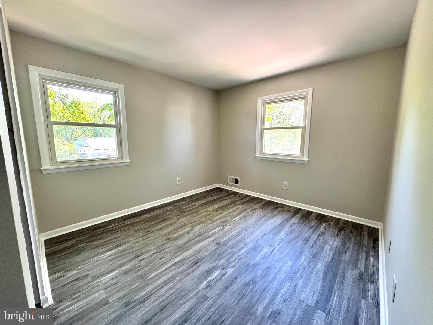 13519 CARMEL LN, CHANTILLY, Virginia 20151, 4 Bedrooms Bedrooms, ,3 BathroomsBathrooms,Residential,For sale,13519 CARMEL LN,VAFX2234012 MLS # VAFX2234012
