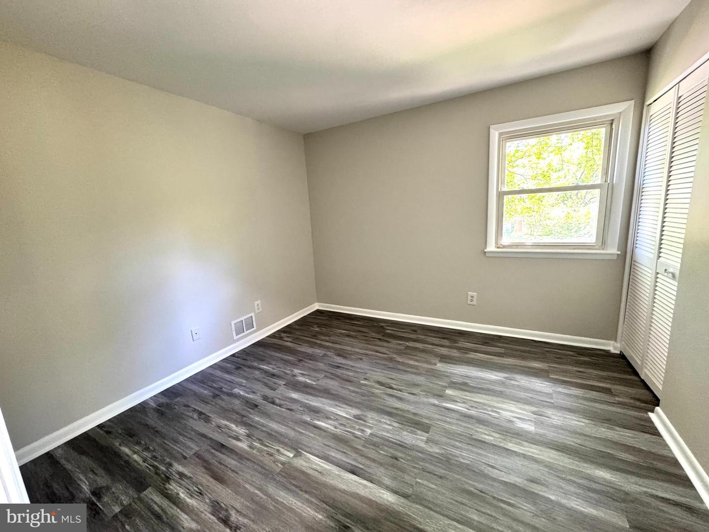 13519 CARMEL LN, CHANTILLY, Virginia 20151, 4 Bedrooms Bedrooms, ,3 BathroomsBathrooms,Residential,For sale,13519 CARMEL LN,VAFX2234012 MLS # VAFX2234012