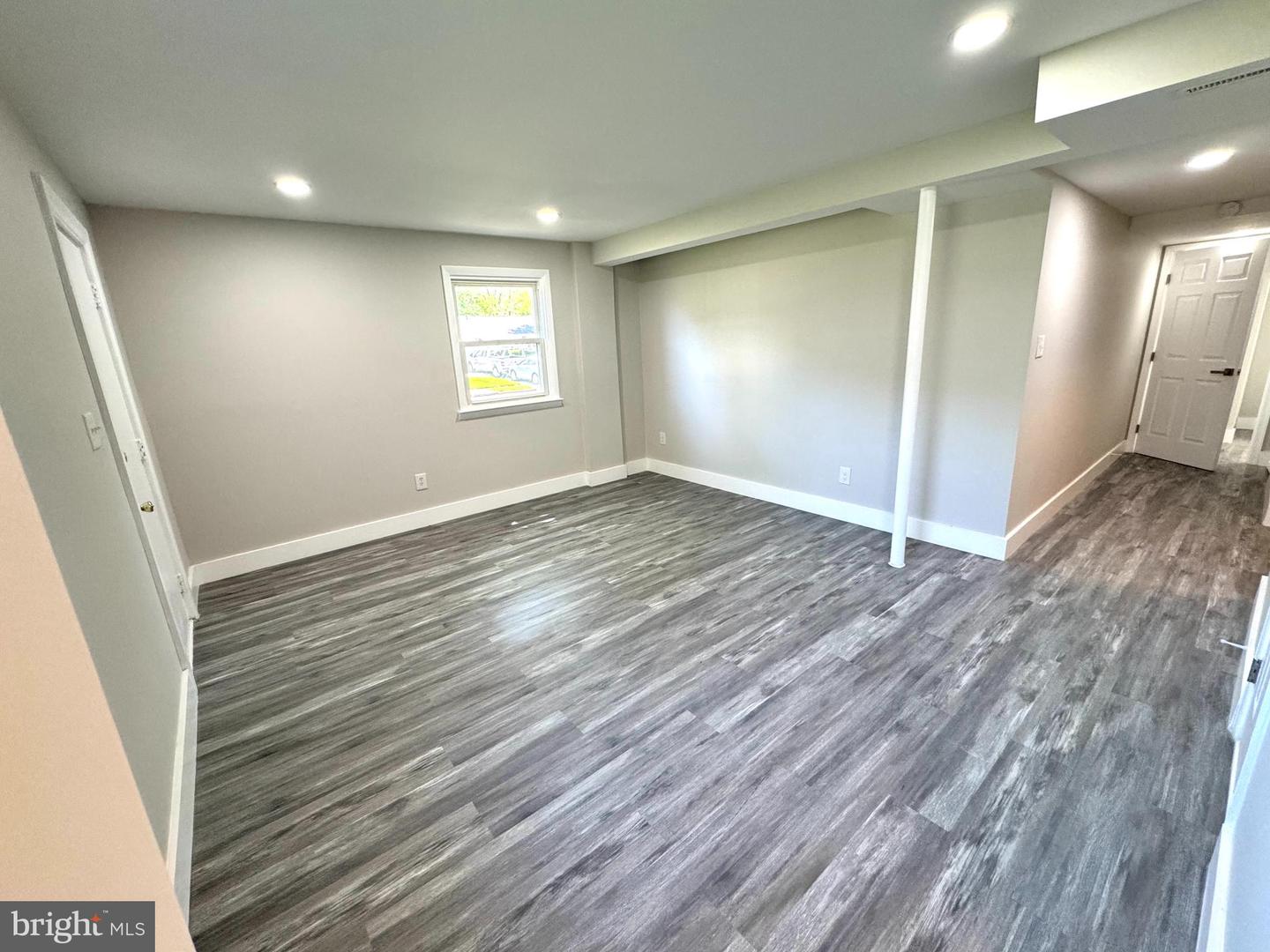 13519 CARMEL LN, CHANTILLY, Virginia 20151, 4 Bedrooms Bedrooms, ,3 BathroomsBathrooms,Residential,For sale,13519 CARMEL LN,VAFX2234012 MLS # VAFX2234012