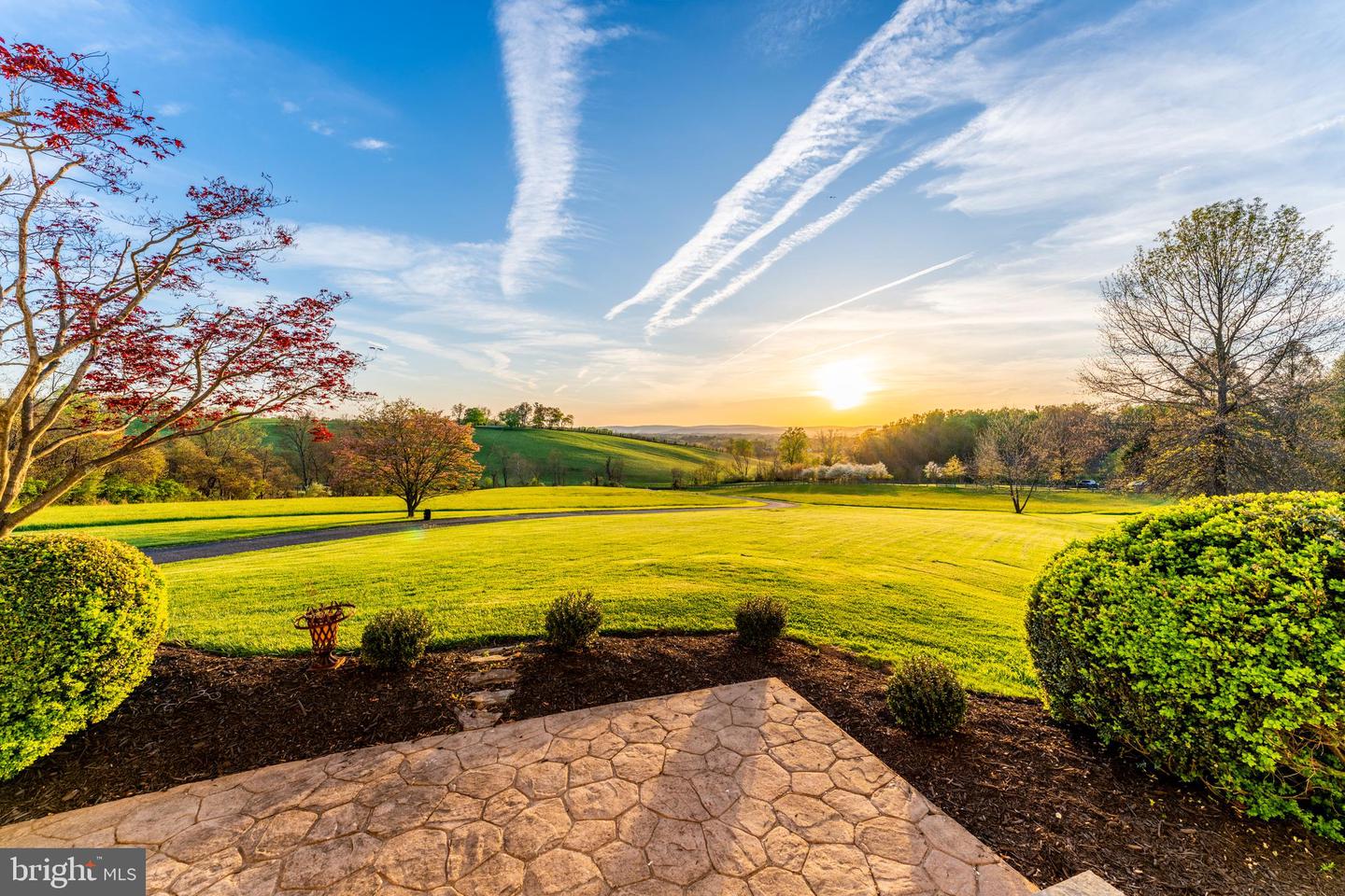 15870 OLD WATERFORD RD, PAEONIAN SPRINGS, Virginia 20129, 5 Bedrooms Bedrooms, ,4 BathroomsBathrooms,Residential,For sale,15870 OLD WATERFORD RD,VALO2093962 MLS # VALO2093962