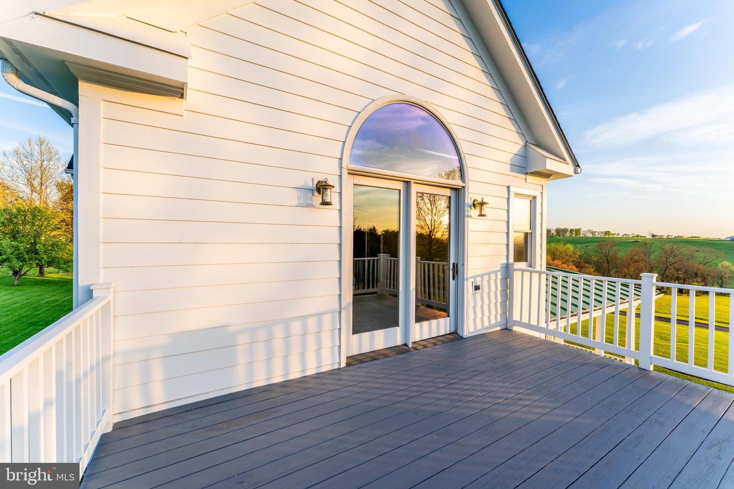 15870 OLD WATERFORD RD, PAEONIAN SPRINGS, Virginia 20129, 5 Bedrooms Bedrooms, ,4 BathroomsBathrooms,Residential,For sale,15870 OLD WATERFORD RD,VALO2093962 MLS # VALO2093962