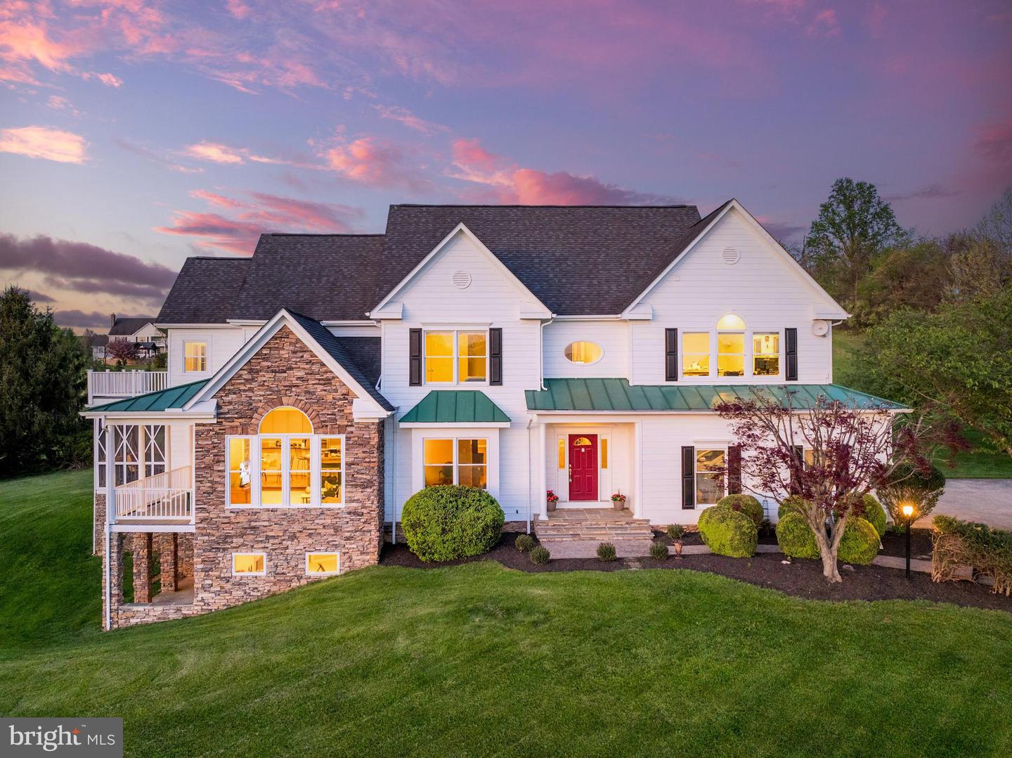 15870 OLD WATERFORD RD, PAEONIAN SPRINGS, Virginia 20129, 5 Bedrooms Bedrooms, ,4 BathroomsBathrooms,Residential,For sale,15870 OLD WATERFORD RD,VALO2093962 MLS # VALO2093962