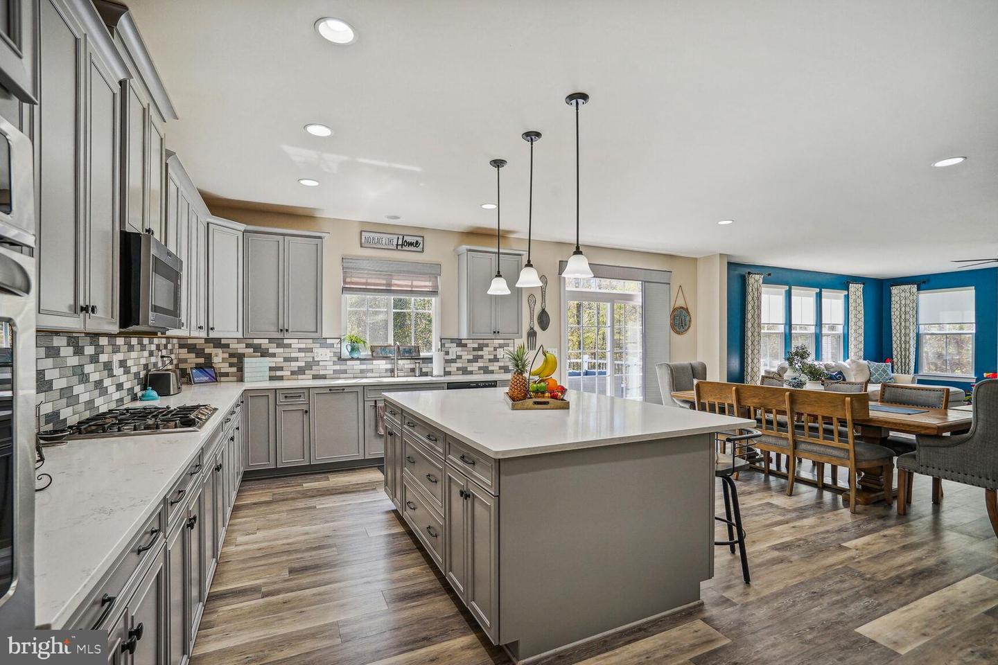 548 GLADIOLA WAY, STAFFORD, Virginia 22554, 6 Bedrooms Bedrooms, ,4 BathroomsBathrooms,Residential,For sale,548 GLADIOLA WAY,VAST2037846 MLS # VAST2037846