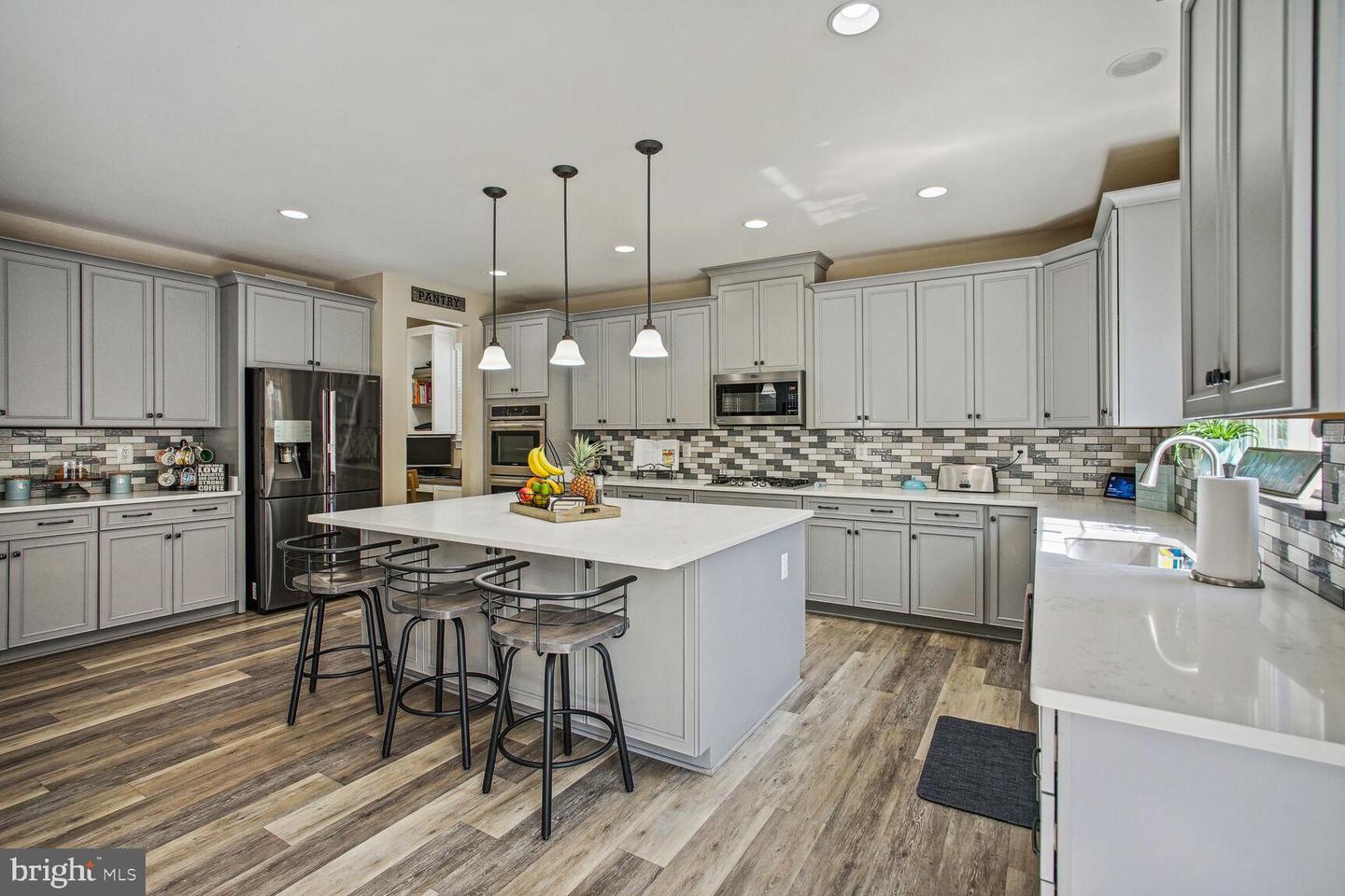 548 GLADIOLA WAY, STAFFORD, Virginia 22554, 6 Bedrooms Bedrooms, ,4 BathroomsBathrooms,Residential,For sale,548 GLADIOLA WAY,VAST2037846 MLS # VAST2037846