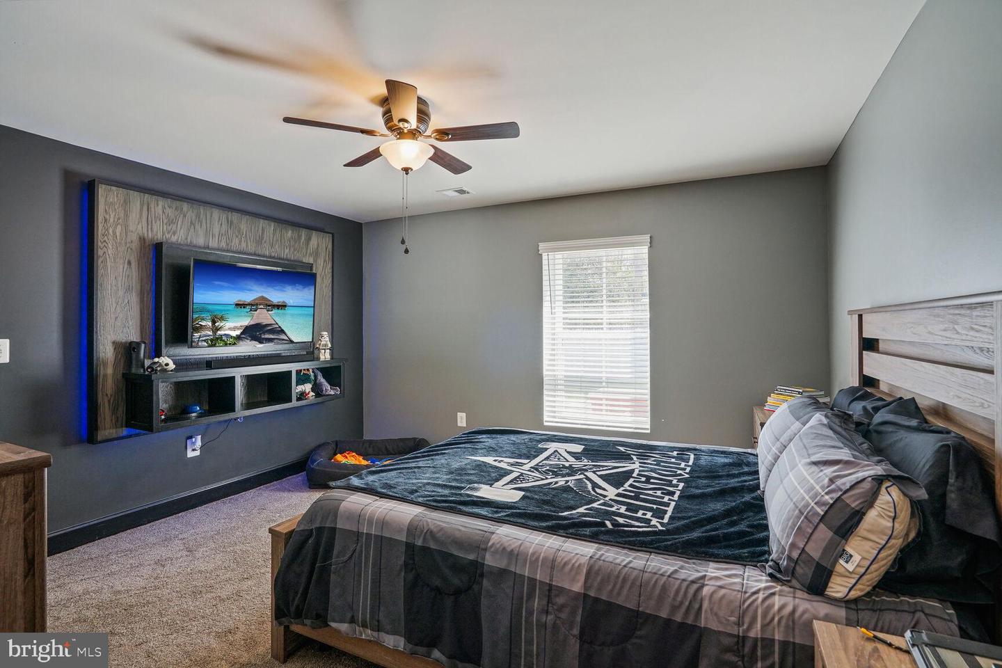 548 GLADIOLA WAY, STAFFORD, Virginia 22554, 6 Bedrooms Bedrooms, ,4 BathroomsBathrooms,Residential,For sale,548 GLADIOLA WAY,VAST2037846 MLS # VAST2037846