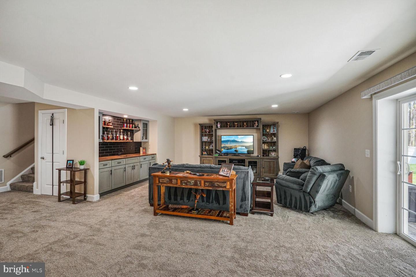548 GLADIOLA WAY, STAFFORD, Virginia 22554, 6 Bedrooms Bedrooms, ,4 BathroomsBathrooms,Residential,For sale,548 GLADIOLA WAY,VAST2037846 MLS # VAST2037846