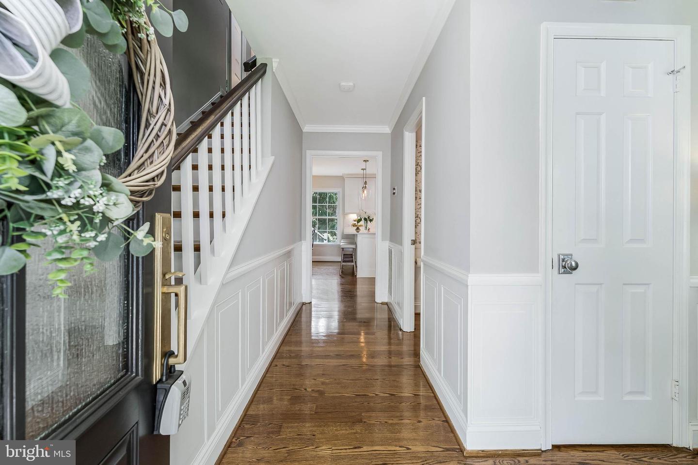 9013 PARLIAMENT DR, BURKE, Virginia 22015, 5 Bedrooms Bedrooms, ,2 BathroomsBathrooms,Residential,For sale,9013 PARLIAMENT DR,VAFX2234460 MLS # VAFX2234460