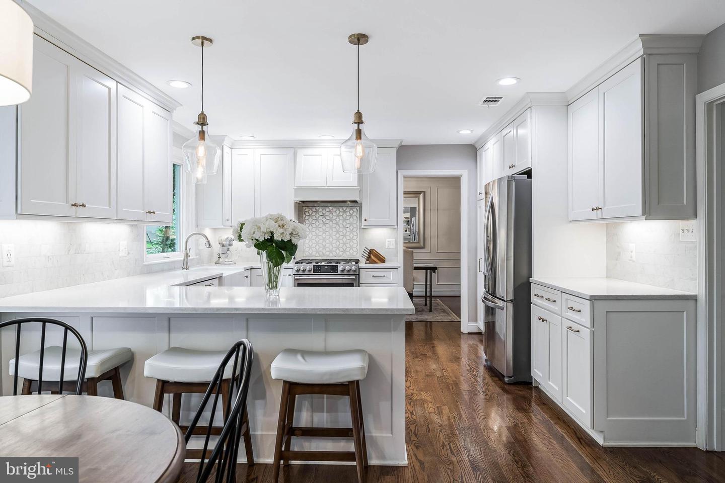 9013 PARLIAMENT DR, BURKE, Virginia 22015, 5 Bedrooms Bedrooms, ,2 BathroomsBathrooms,Residential,For sale,9013 PARLIAMENT DR,VAFX2234460 MLS # VAFX2234460