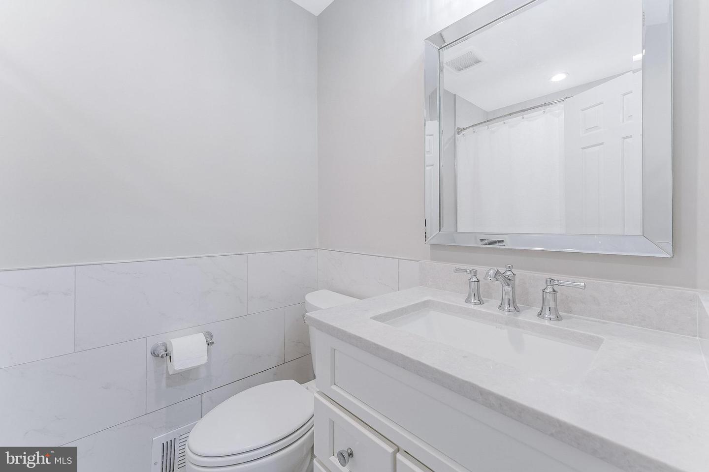 9013 PARLIAMENT DR, BURKE, Virginia 22015, 5 Bedrooms Bedrooms, ,2 BathroomsBathrooms,Residential,For sale,9013 PARLIAMENT DR,VAFX2234460 MLS # VAFX2234460