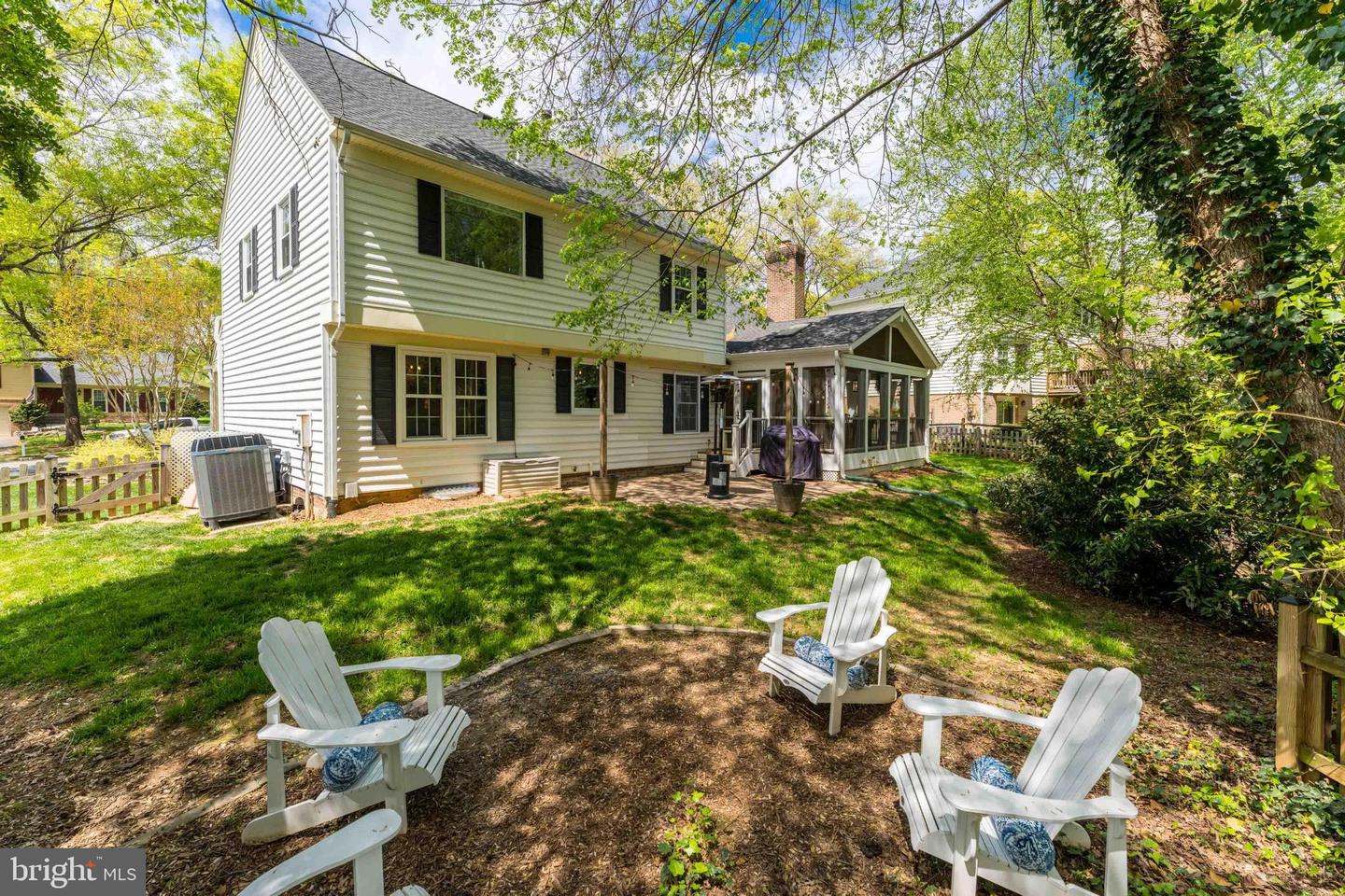 9013 PARLIAMENT DR, BURKE, Virginia 22015, 5 Bedrooms Bedrooms, ,2 BathroomsBathrooms,Residential,For sale,9013 PARLIAMENT DR,VAFX2234460 MLS # VAFX2234460