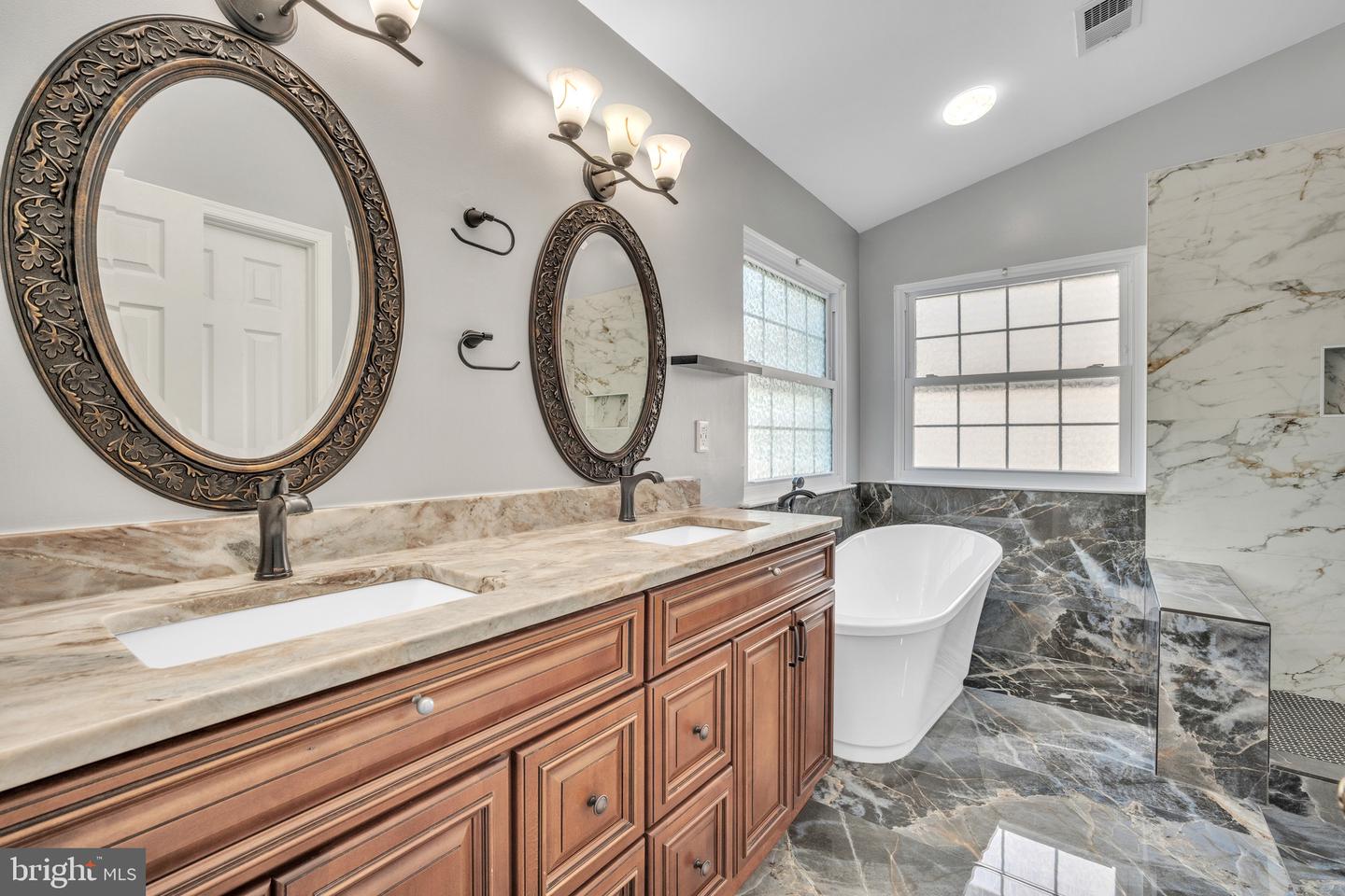 8785 PARTRIDGE RUN WAY, BRISTOW, Virginia 20136, 4 Bedrooms Bedrooms, ,3 BathroomsBathrooms,Residential,For sale,8785 PARTRIDGE RUN WAY,VAPW2092116 MLS # VAPW2092116