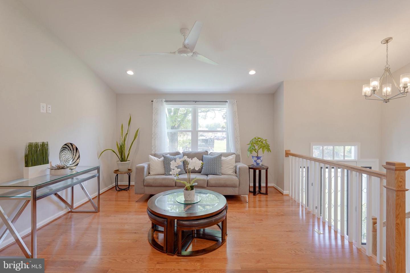 12701 BRADWELL RD, HERNDON, Virginia 20171, 4 Bedrooms Bedrooms, ,2 BathroomsBathrooms,Residential,For sale,12701 BRADWELL RD,VAFX2234498 MLS # VAFX2234498