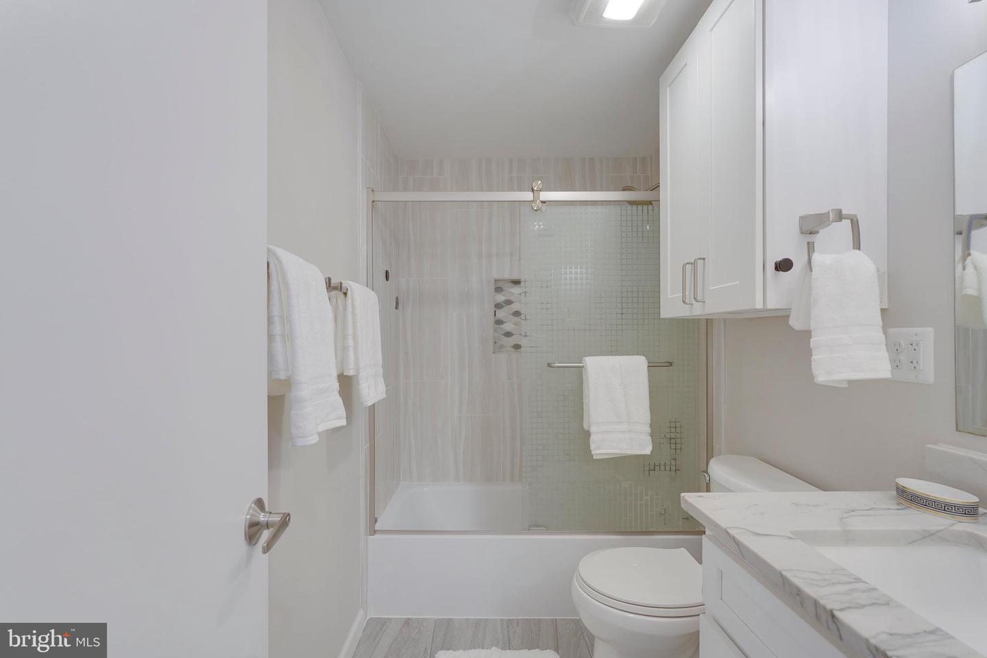 12701 BRADWELL RD, HERNDON, Virginia 20171, 4 Bedrooms Bedrooms, ,2 BathroomsBathrooms,Residential,For sale,12701 BRADWELL RD,VAFX2234498 MLS # VAFX2234498