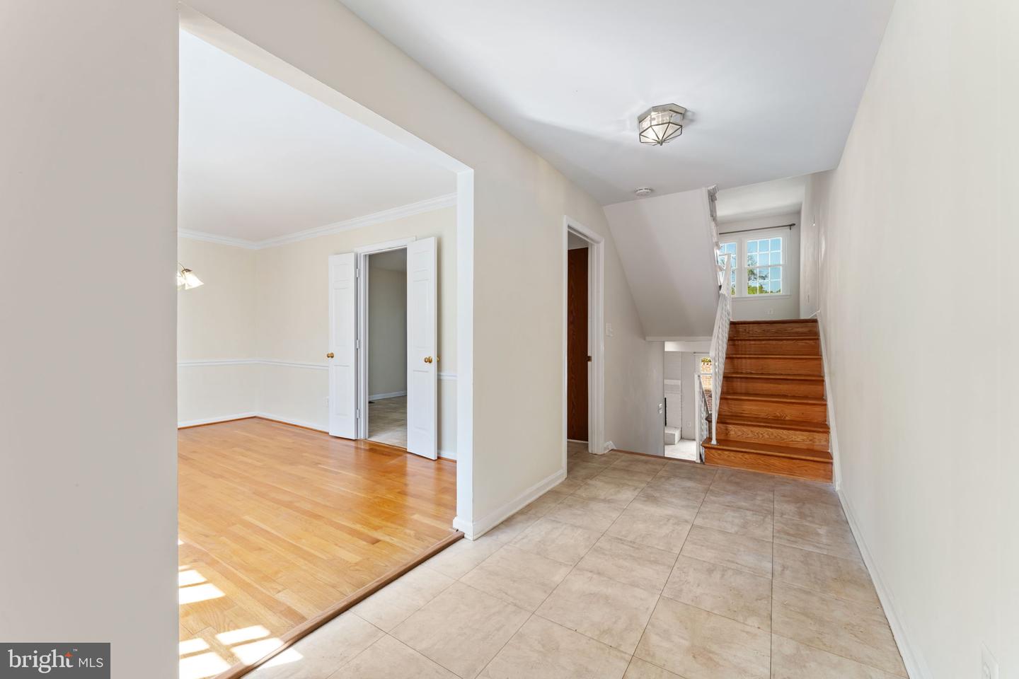 6628 MIDHILL PL, FALLS CHURCH, Virginia 22043, 3 Bedrooms Bedrooms, ,2 BathroomsBathrooms,Residential,For sale,6628 MIDHILL PL,VAFX2234370 MLS # VAFX2234370