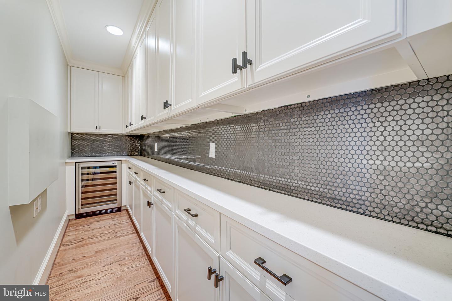 1419 JANNEYS LN, ALEXANDRIA, Virginia 22302, 3 Bedrooms Bedrooms, ,3 BathroomsBathrooms,Residential,For sale,1419 JANNEYS LN,VAAX2044180 MLS # VAAX2044180