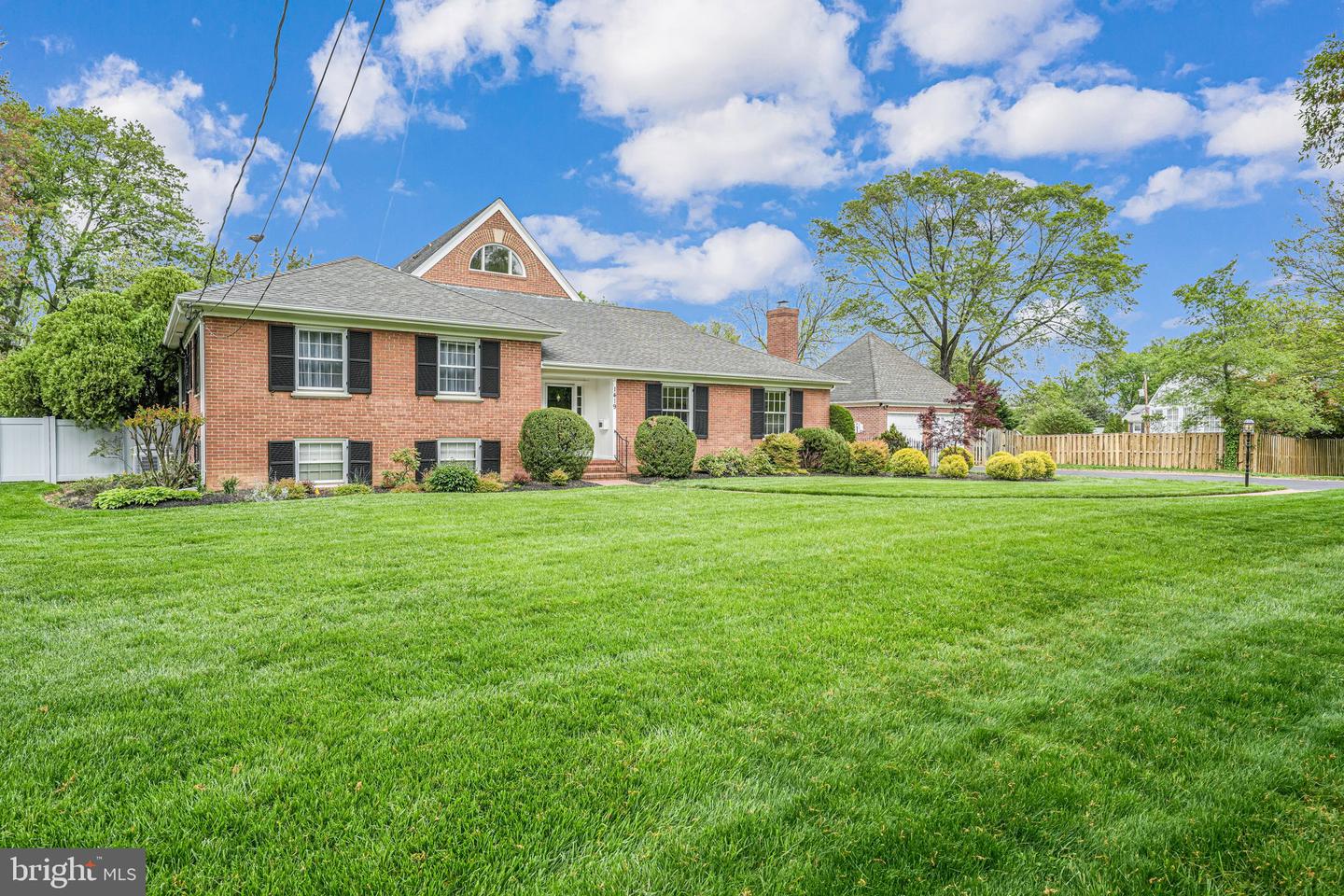 1419 JANNEYS LN, ALEXANDRIA, Virginia 22302, 3 Bedrooms Bedrooms, ,3 BathroomsBathrooms,Residential,For sale,1419 JANNEYS LN,VAAX2044180 MLS # VAAX2044180